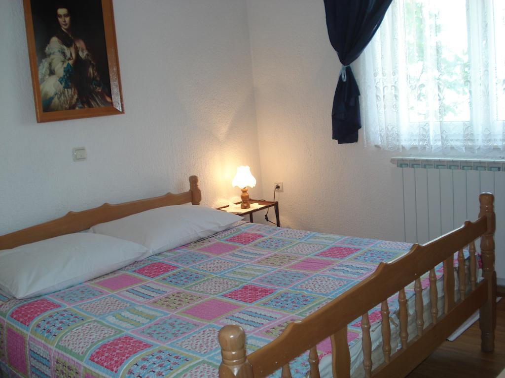 Apartment Blaza Senj  Zimmer foto