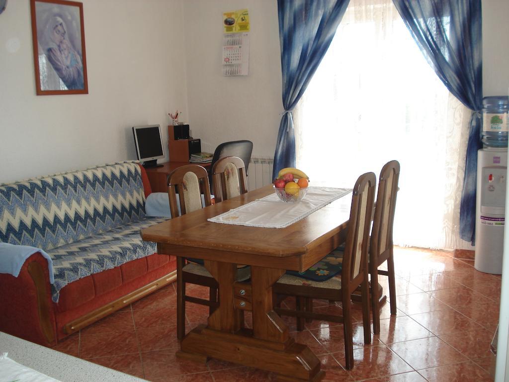 Apartment Blaza Senj  Zimmer foto